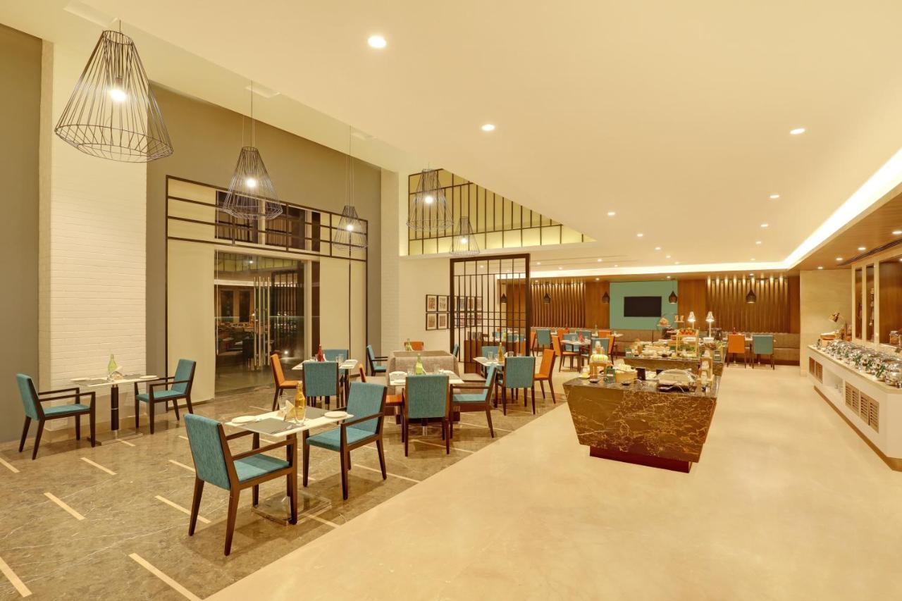 Lemon Tree Hotel, Jhānsi Exteriér fotografie