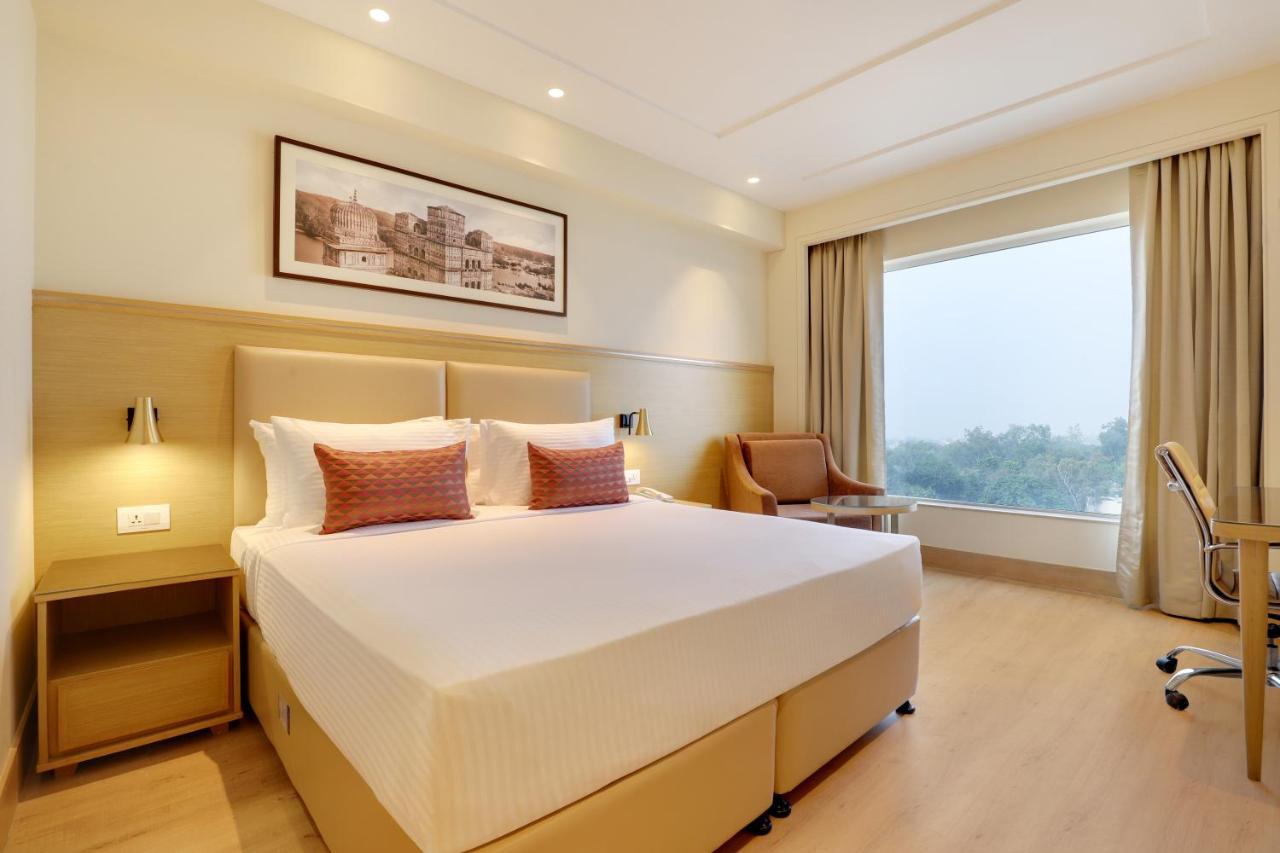 Lemon Tree Hotel, Jhānsi Exteriér fotografie