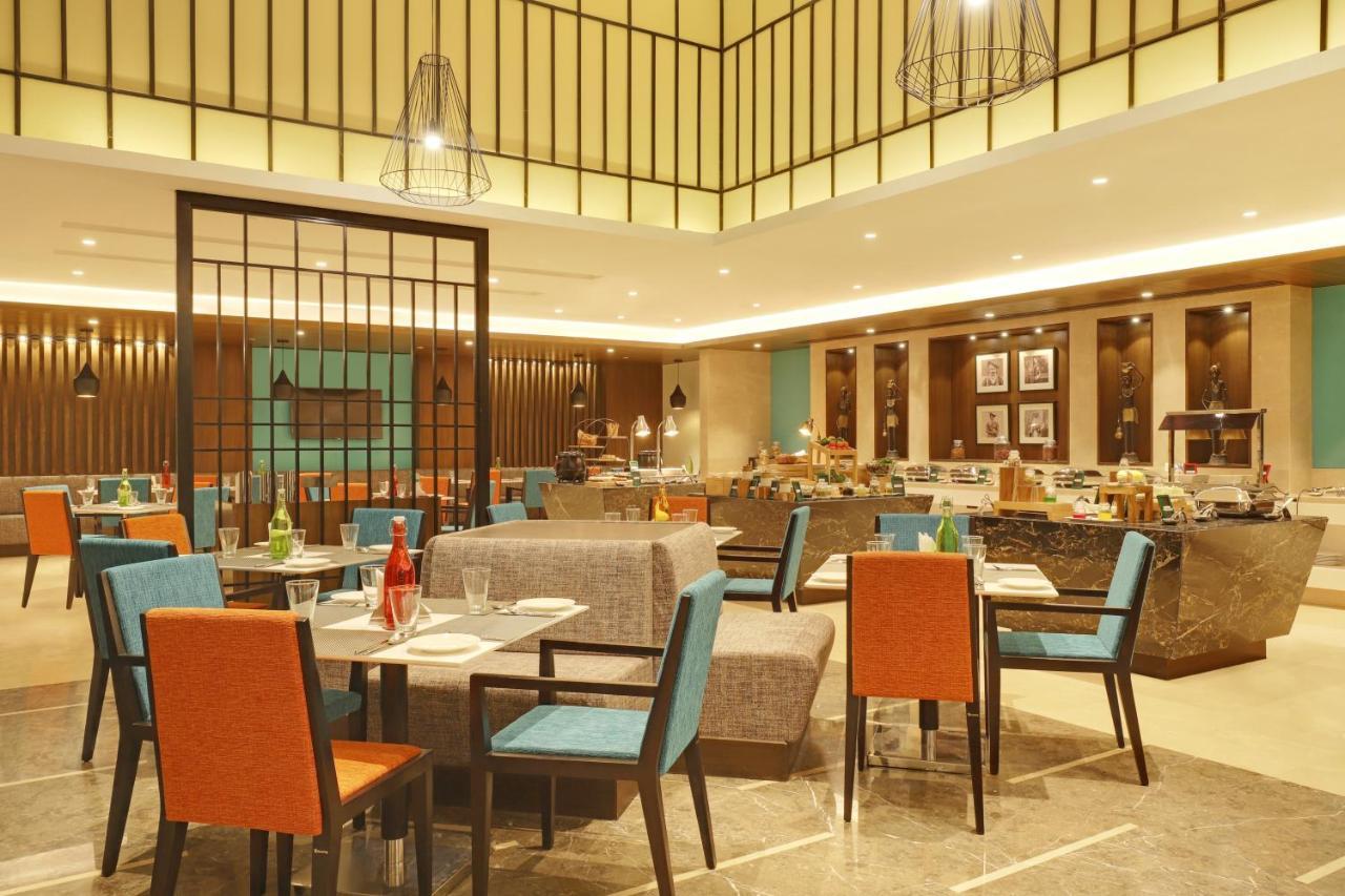Lemon Tree Hotel, Jhānsi Exteriér fotografie
